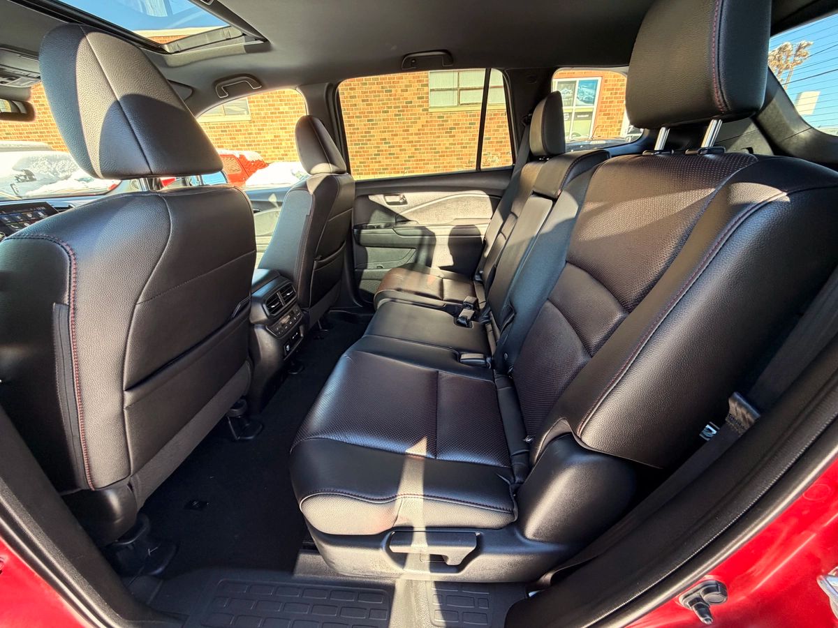2024 Honda Passport - Image 15