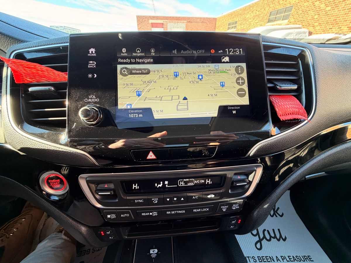 2024 Honda Passport - Image 30