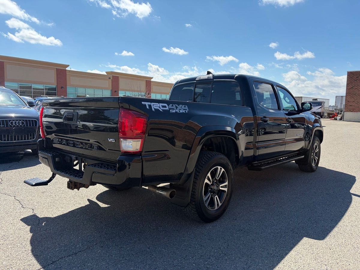 2016 Toyota Tacoma - Image 7