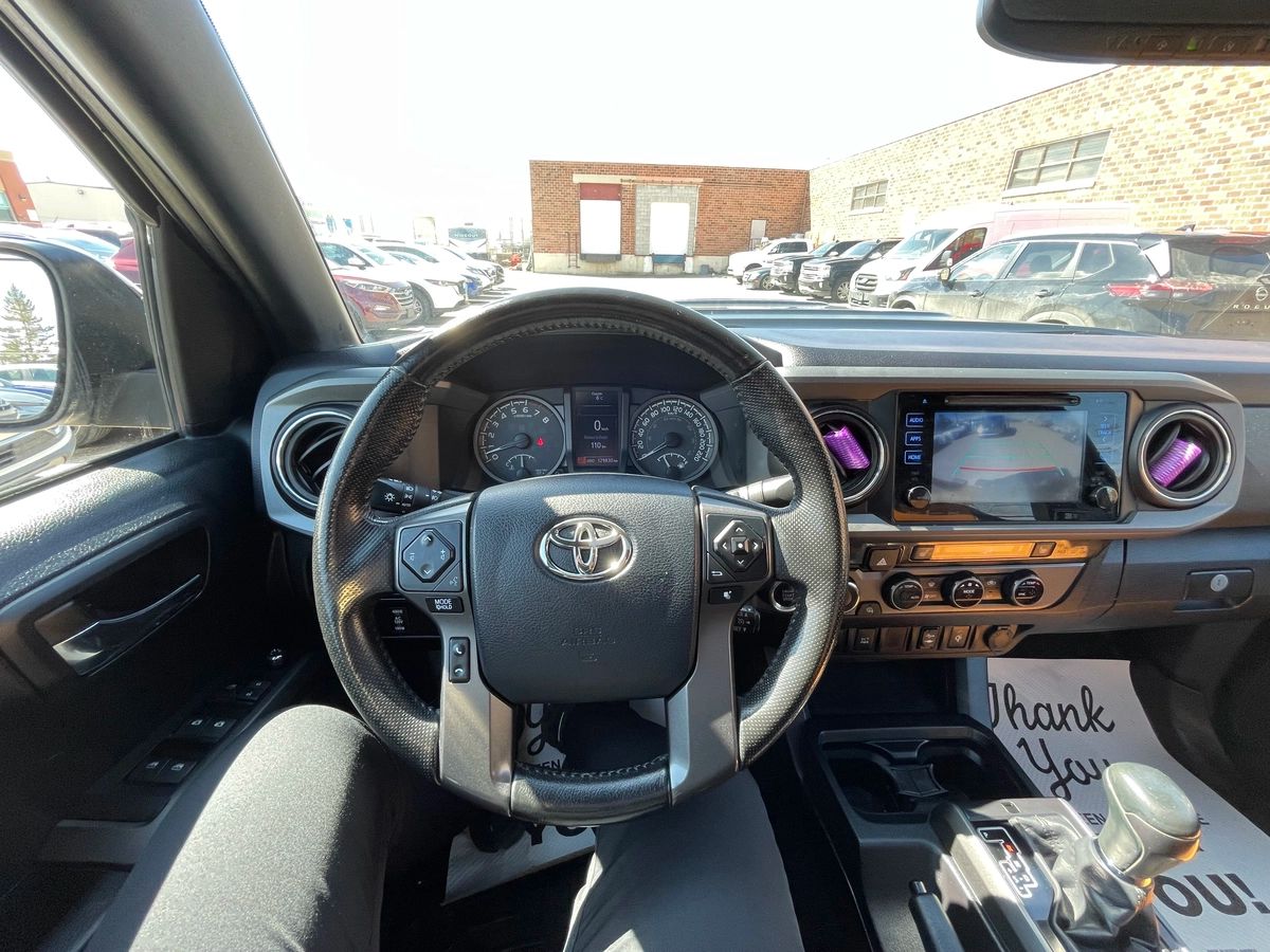 2016 Toyota Tacoma - Image 26