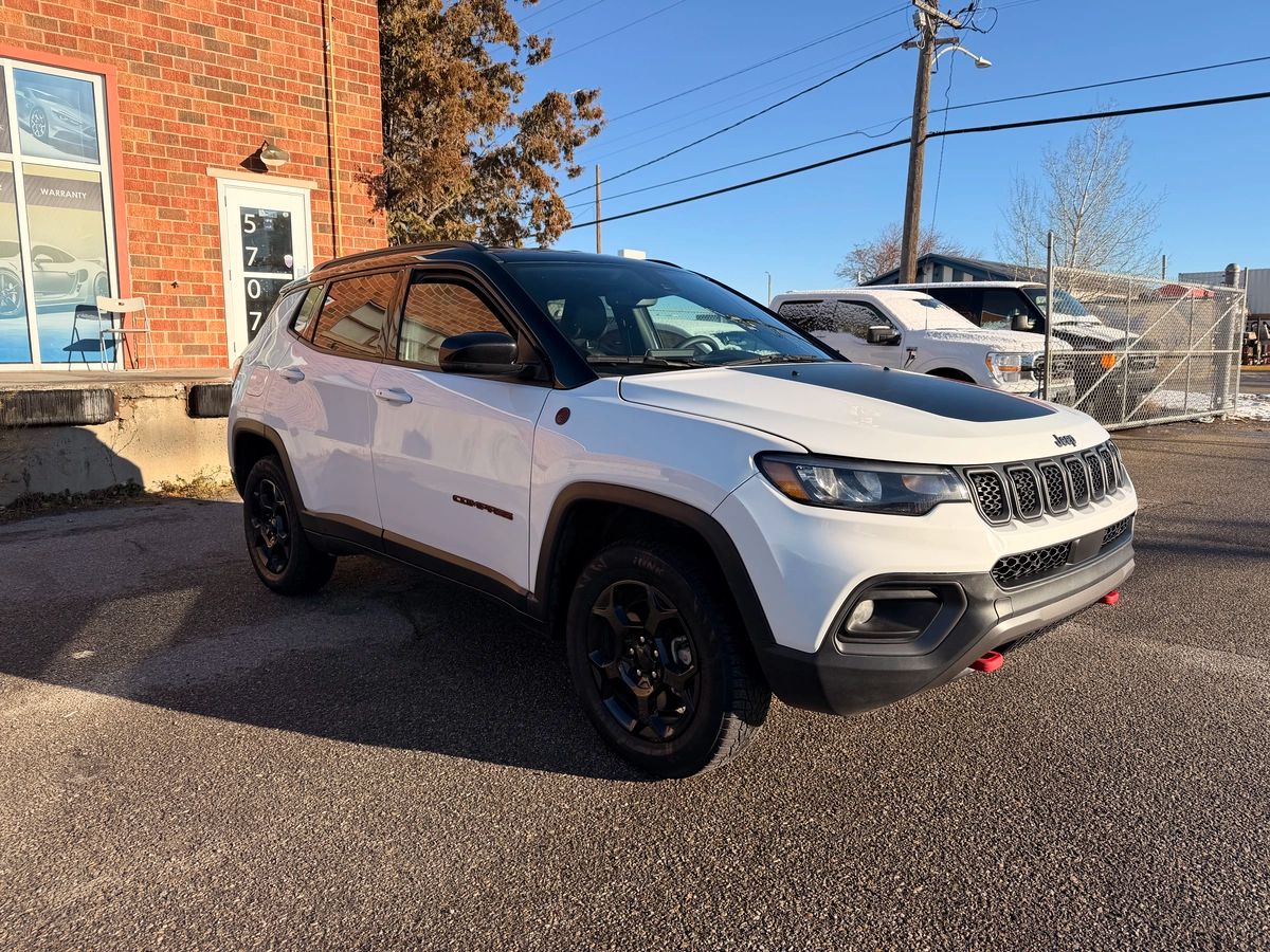 2024 Jeep Compass - Image 3