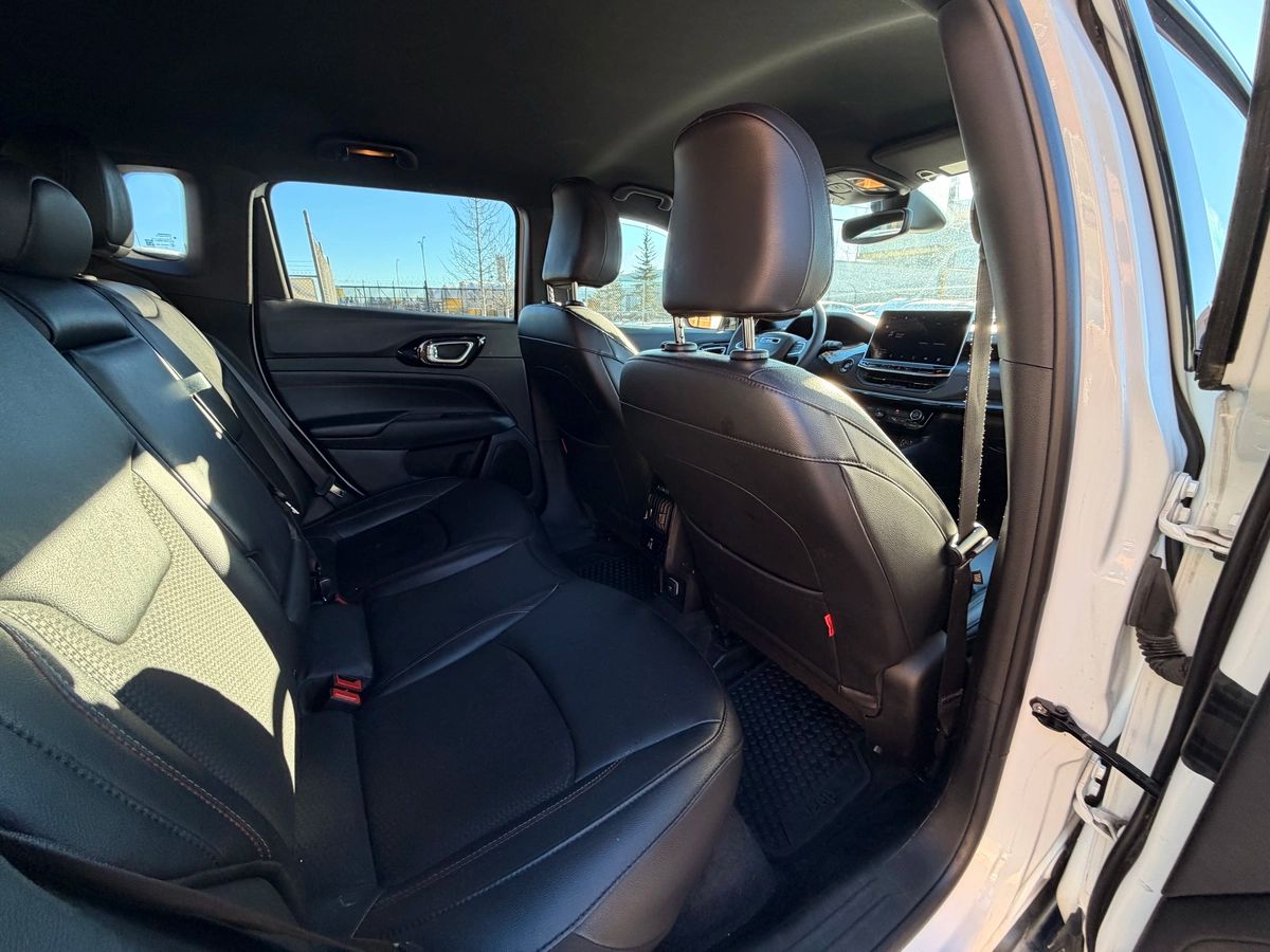 2024 Jeep Compass - Image 20