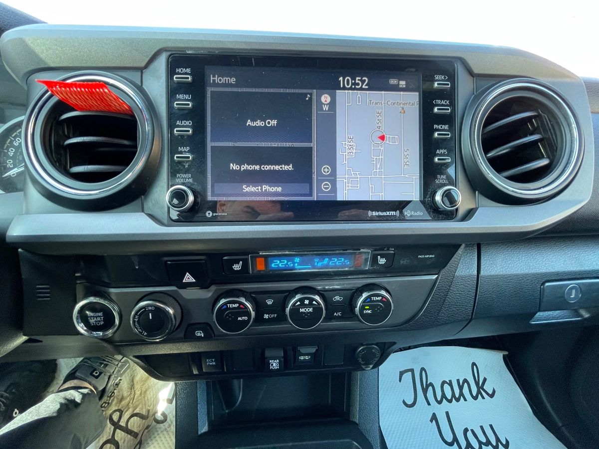 2022 Toyota Tacoma - Image 23