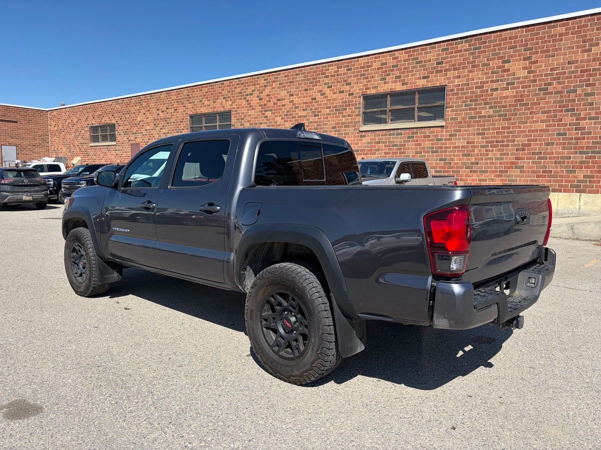 2022 Toyota Tacoma - Image 8