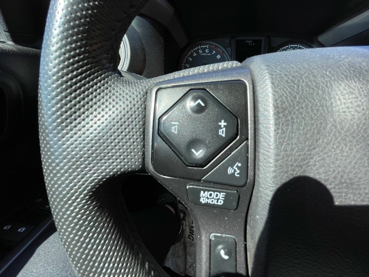 2022 Toyota Tacoma - Image 27