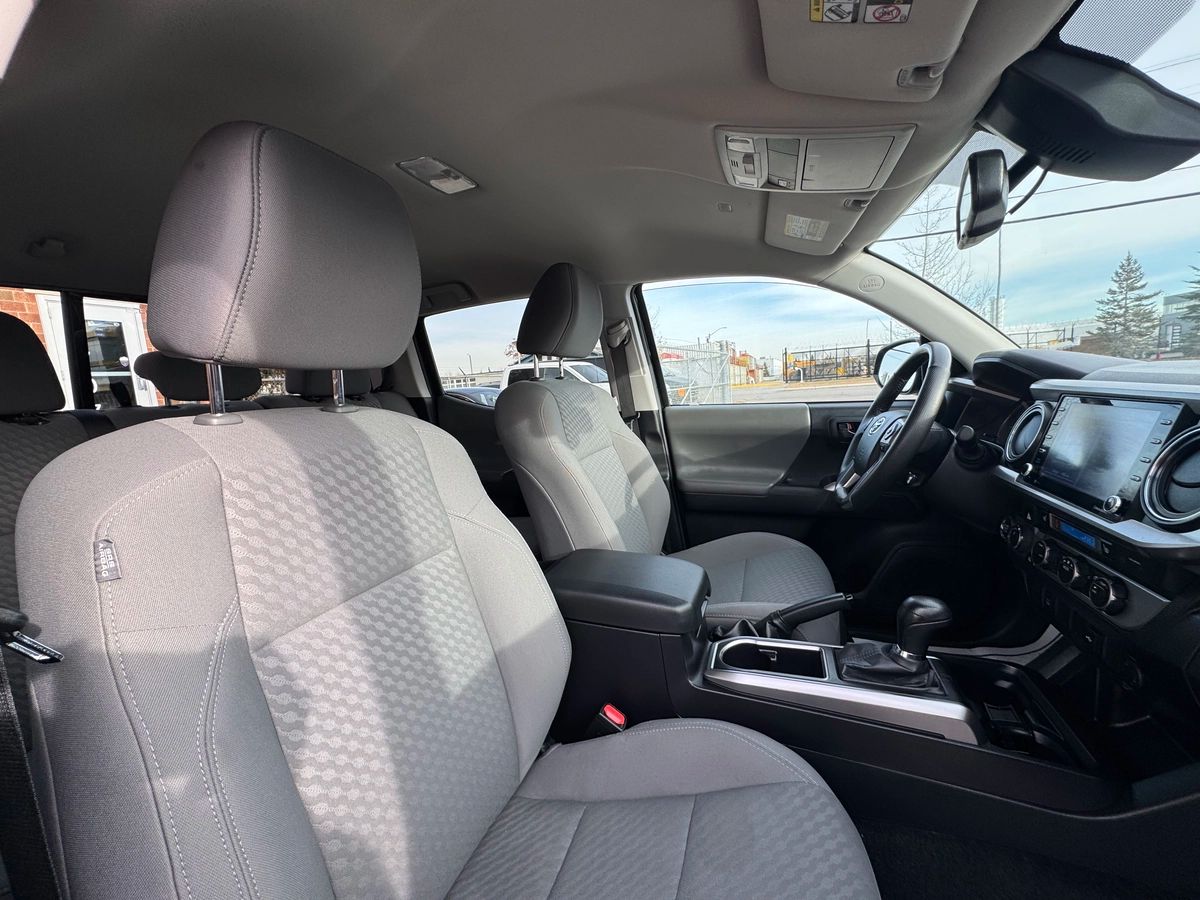 2023 Toyota Tacoma - Image 24