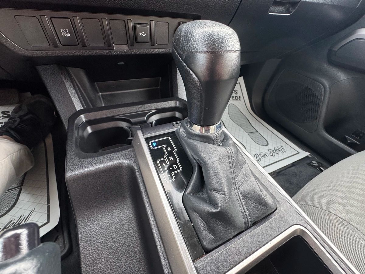 2023 Toyota Tacoma - Image 26