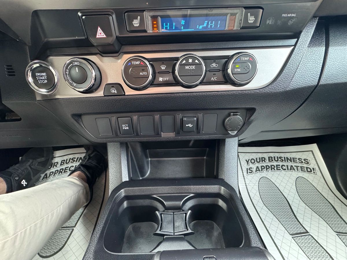 2023 Toyota Tacoma - Image 28