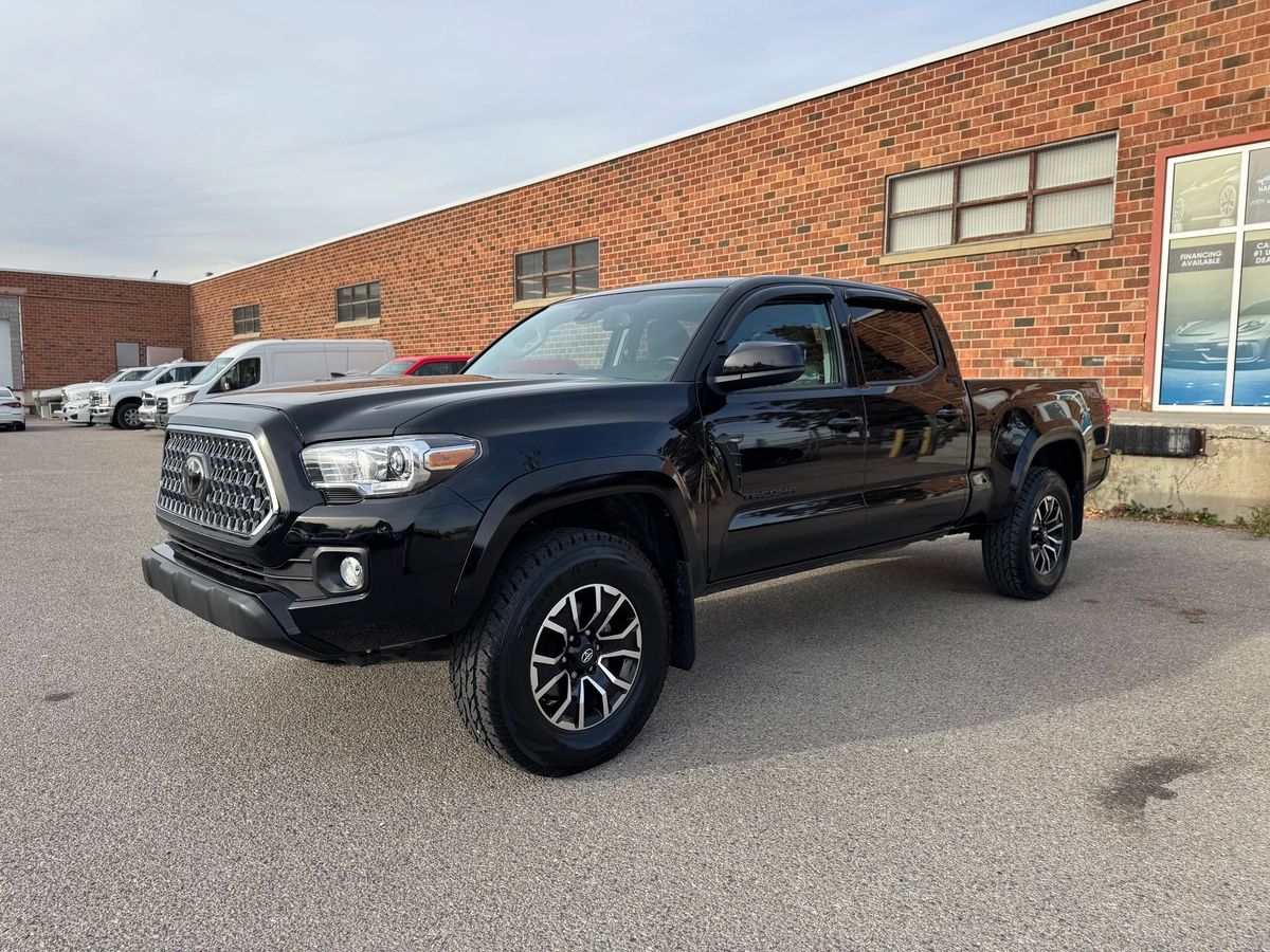 2023 Toyota Tacoma - Image 9