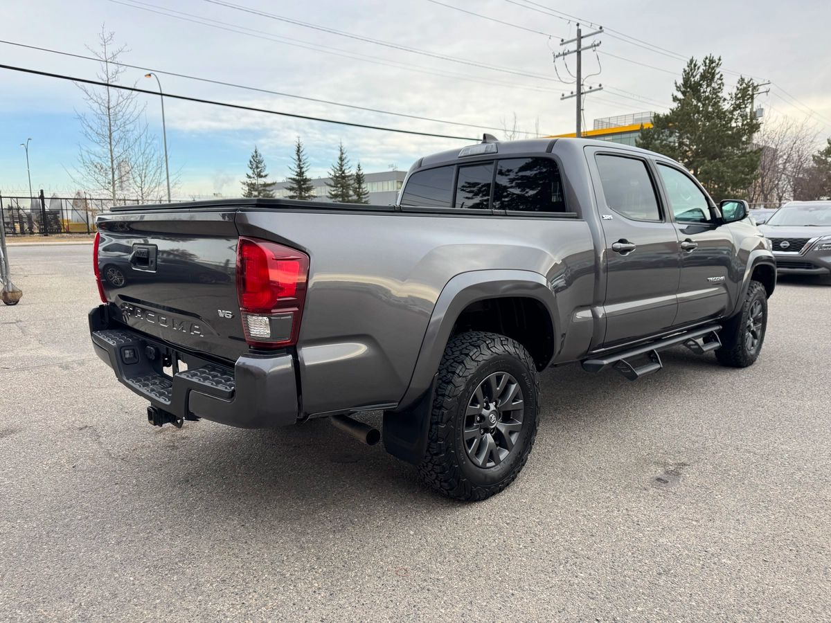 2021 Toyota Tacoma - Image 5