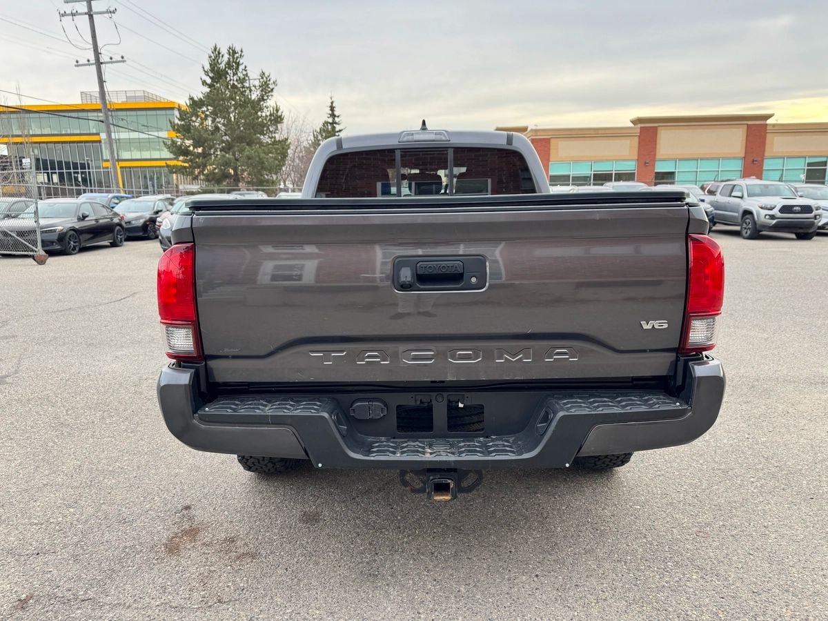 2021 Toyota Tacoma - Image 6