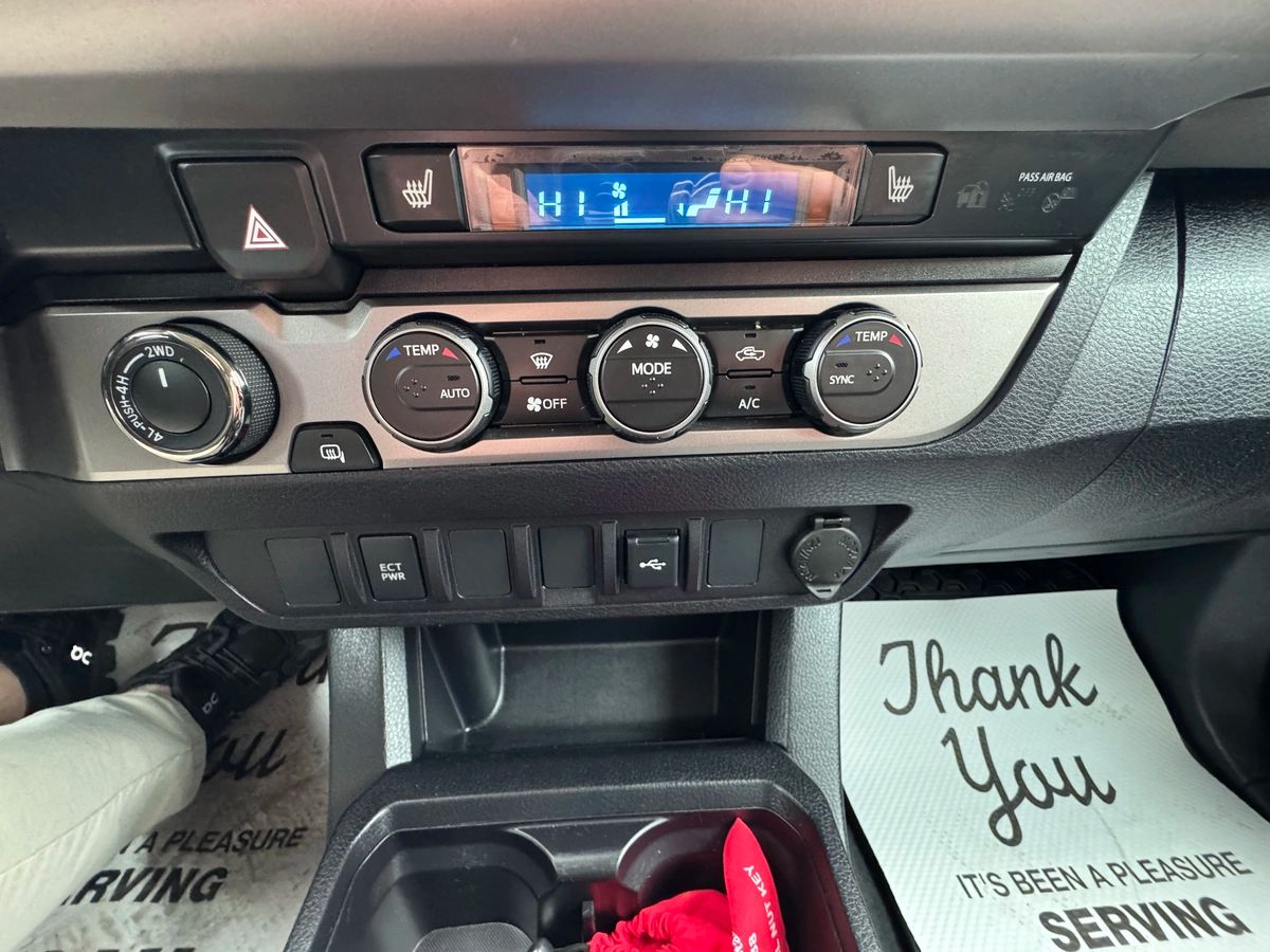 2021 Toyota Tacoma - Image 27