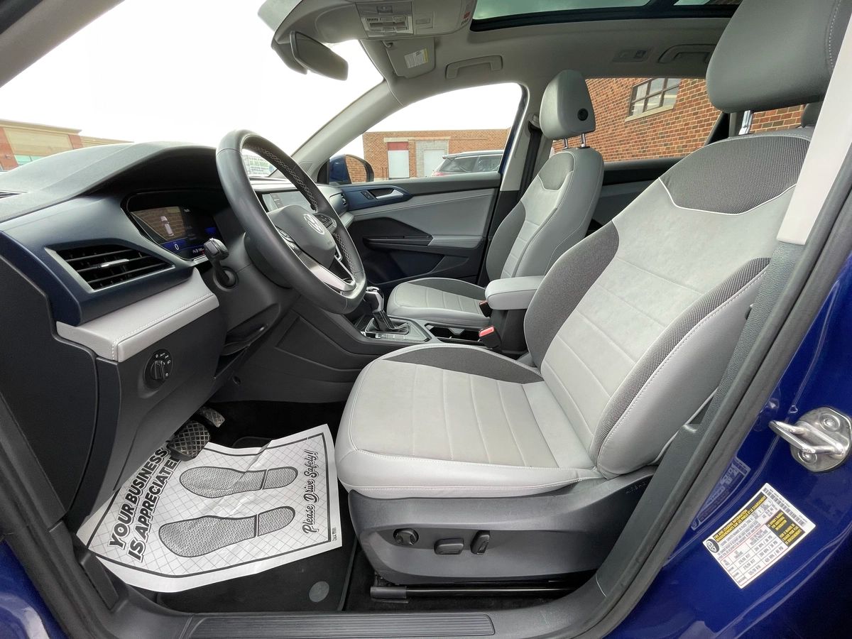 2024 Volkswagen Taos - Image 13