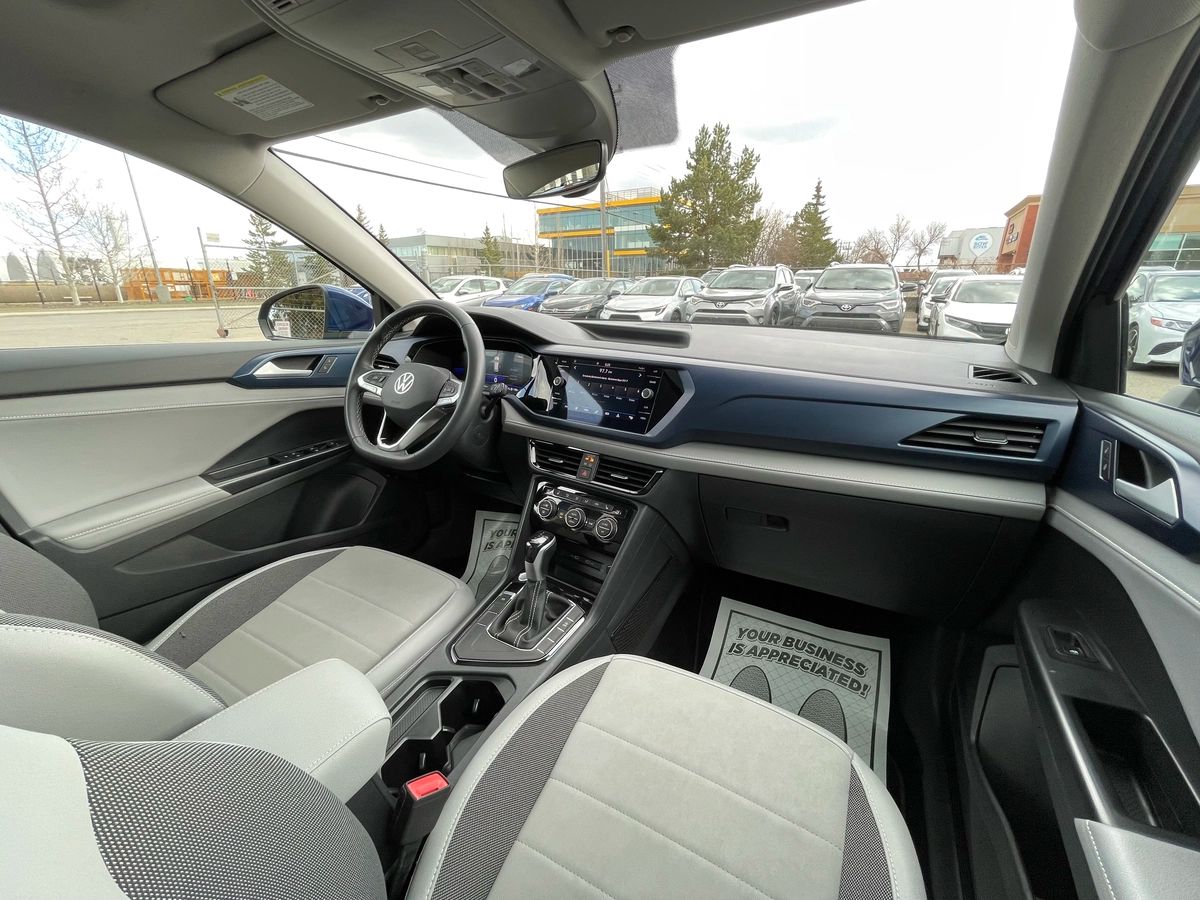 2024 Volkswagen Taos - Image 22