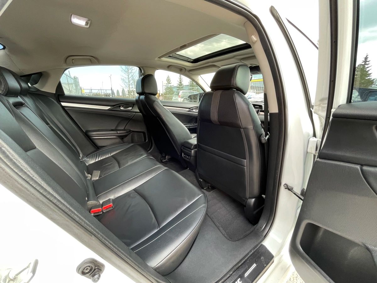 2020 Honda Civic Sedan - Image 20