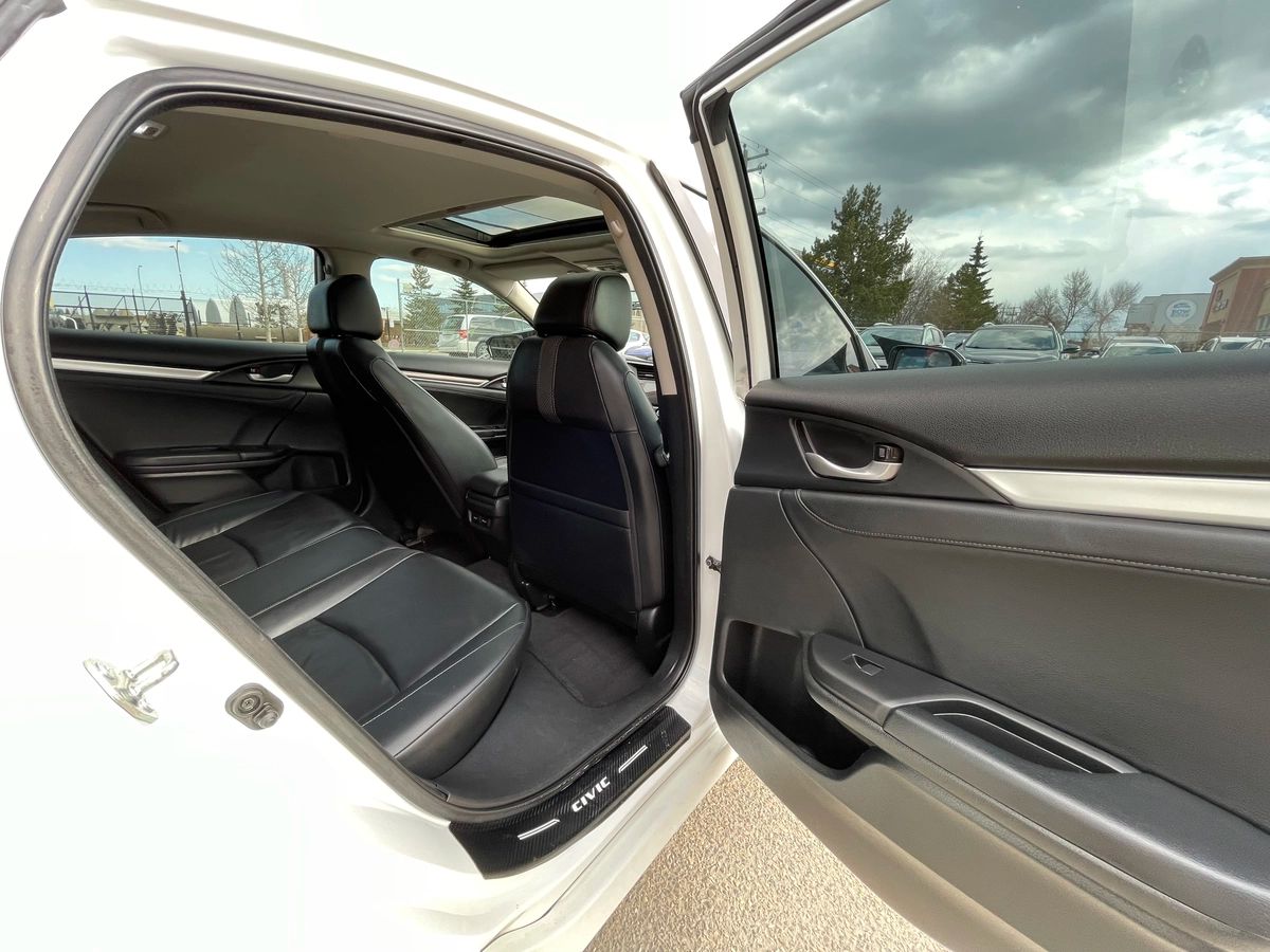 2020 Honda Civic Sedan - Image 19