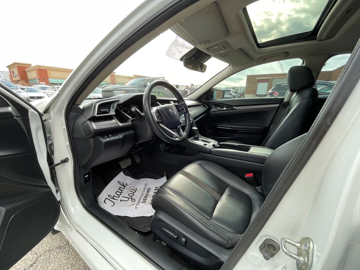 2020 Honda Civic Sedan - Image 11