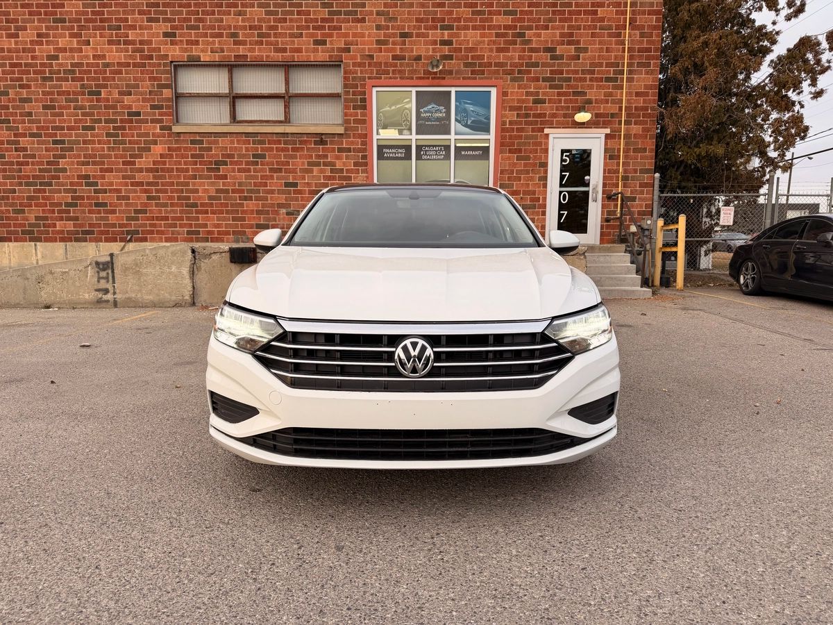 2019 Volkswagen Jetta - Image 2
