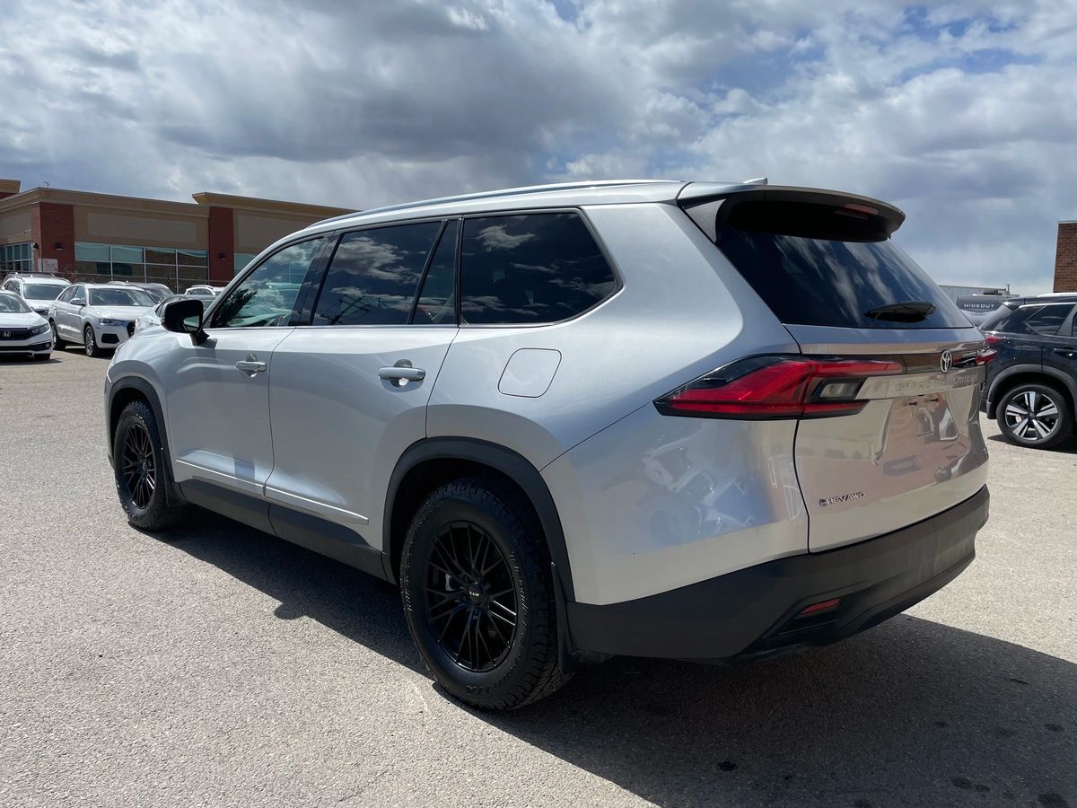 2024 Toyota Grand Highlander Hybrid - Image 7