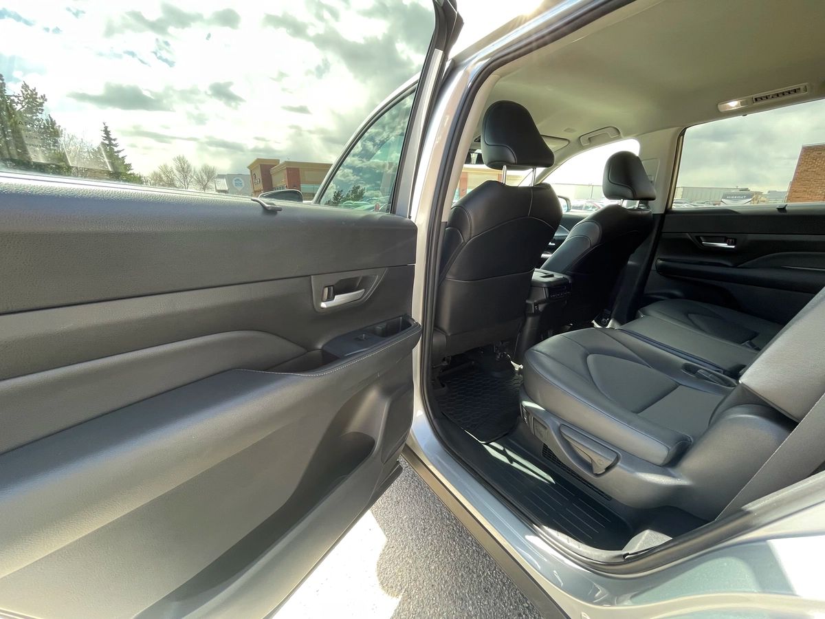 2024 Toyota Grand Highlander Hybrid - Image 15