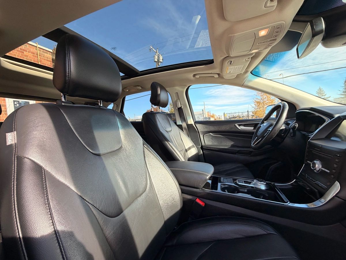 2019 Ford Edge - Image 31