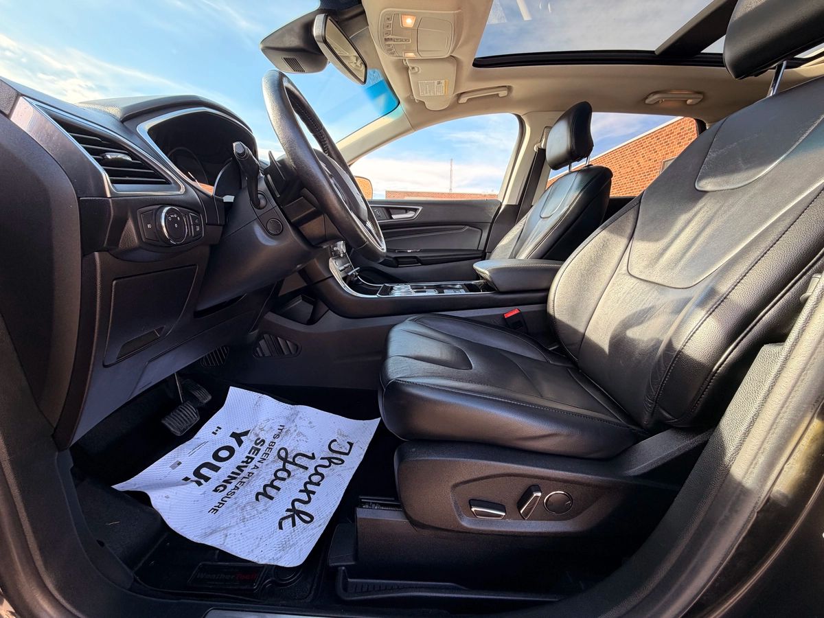 2019 Ford Edge - Image 18