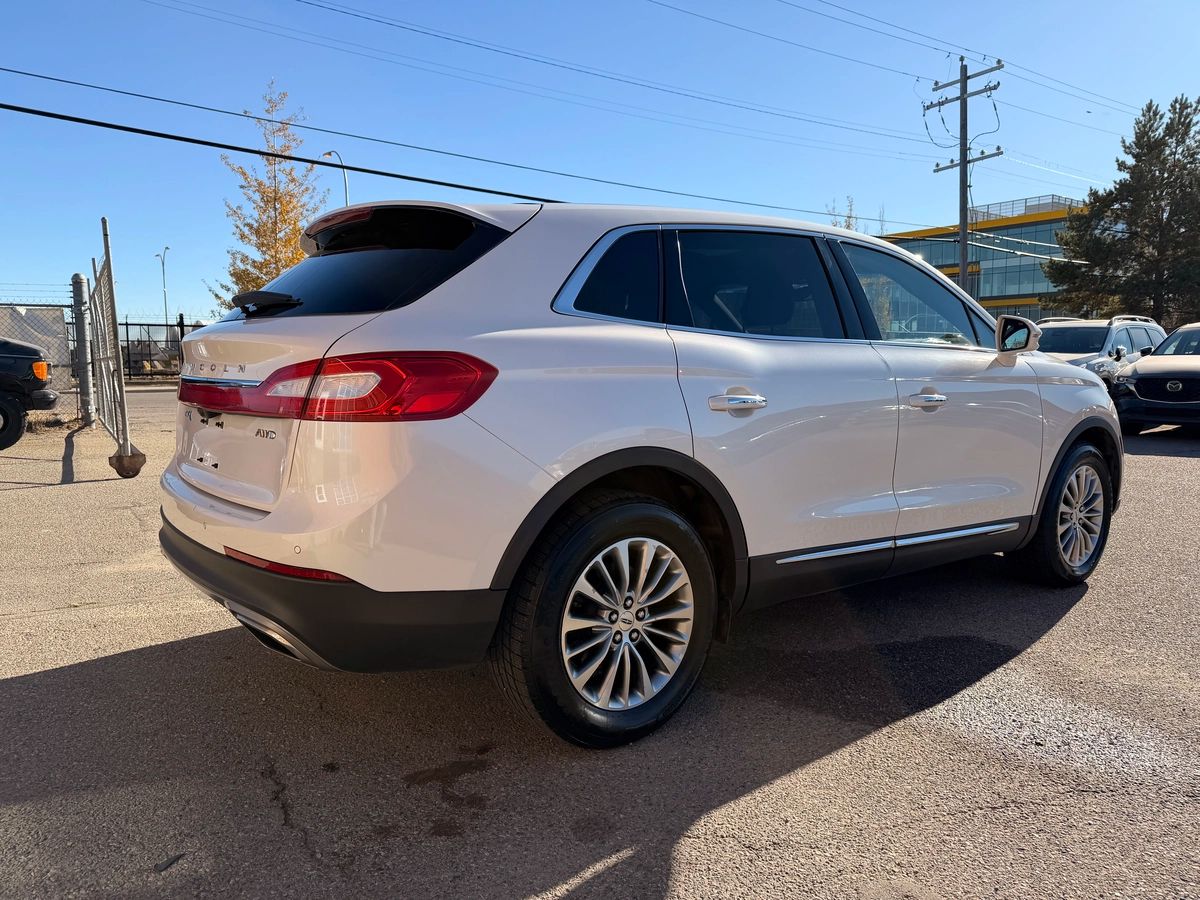 2017 Lincoln MKX - Image 6