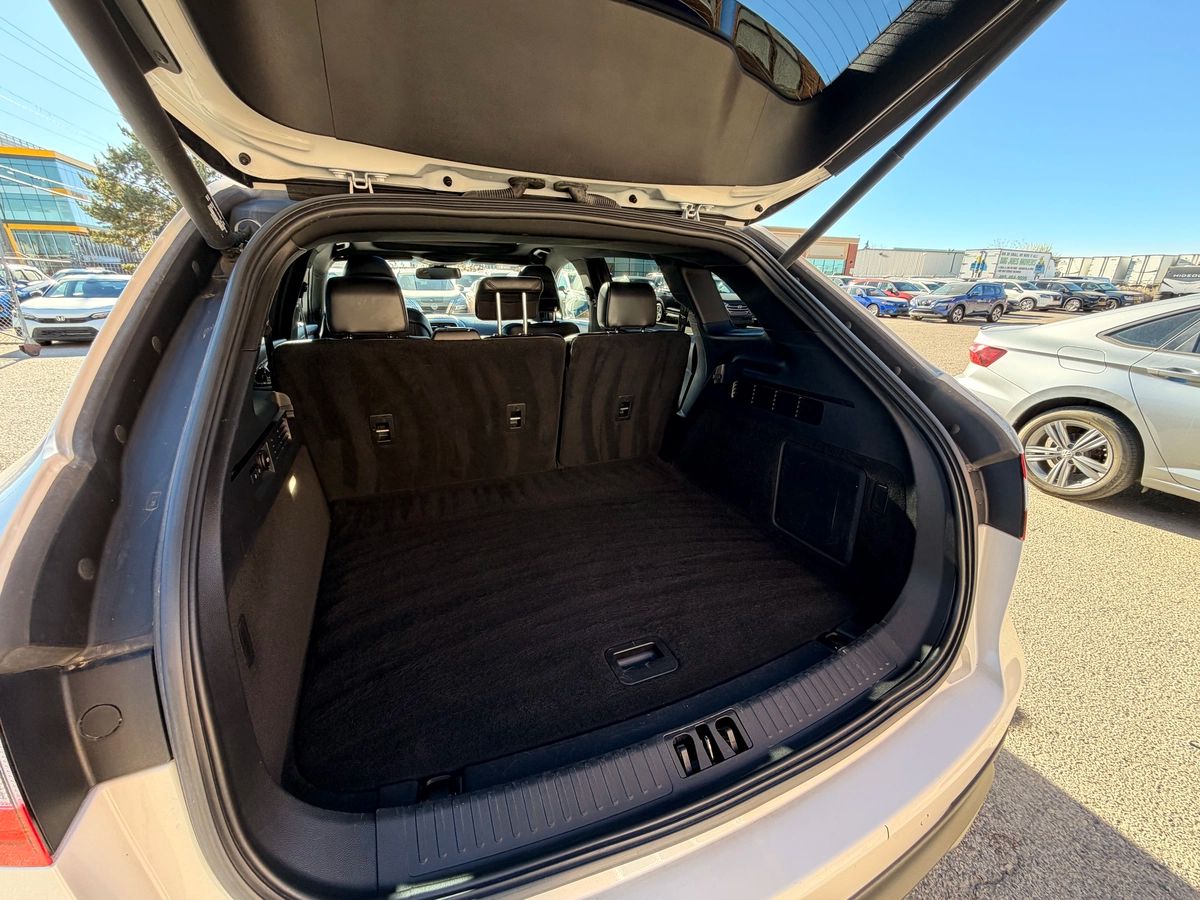 2017 Lincoln MKX - Image 28