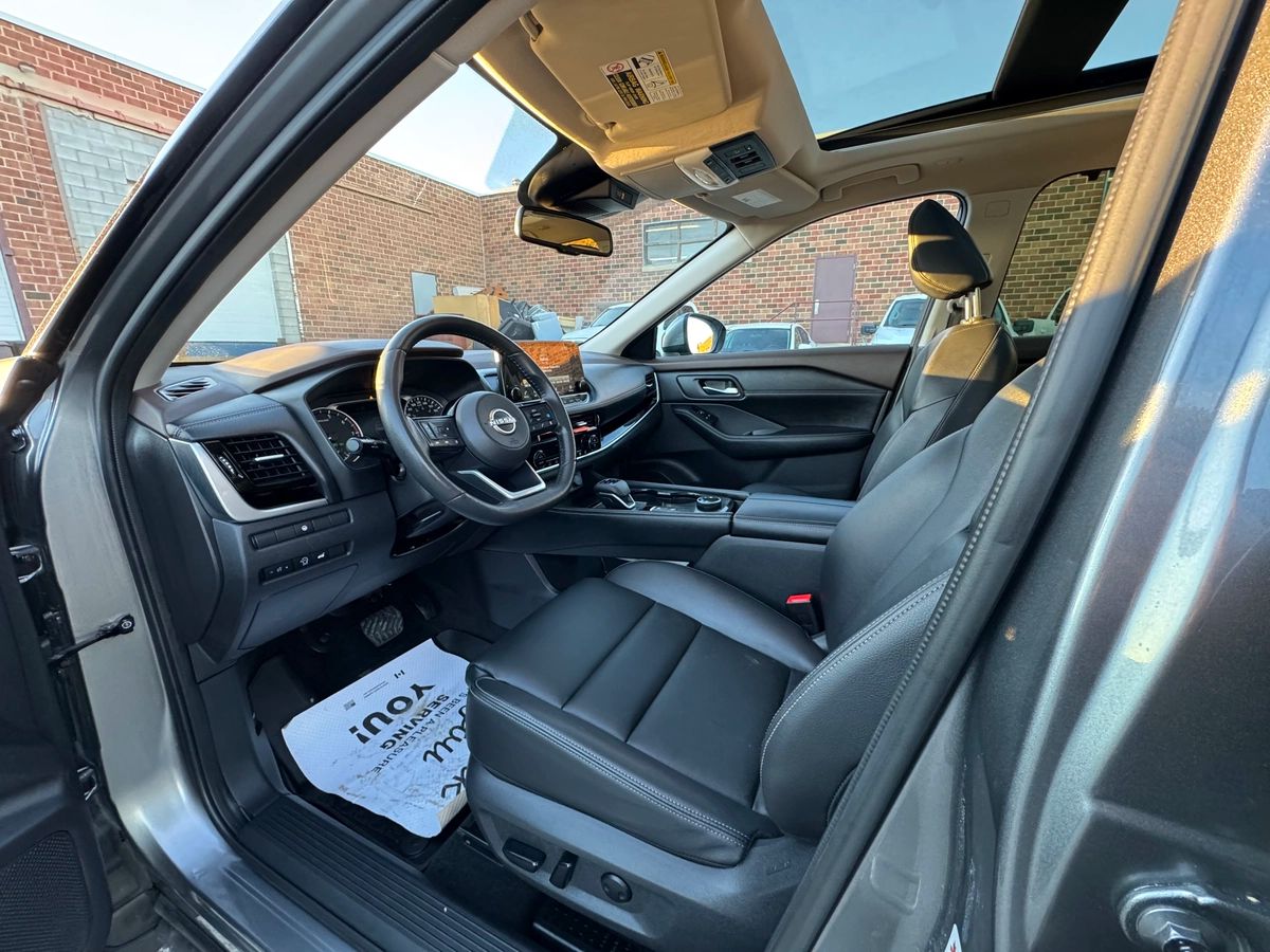 2023 Nissan Rogue - Image 11