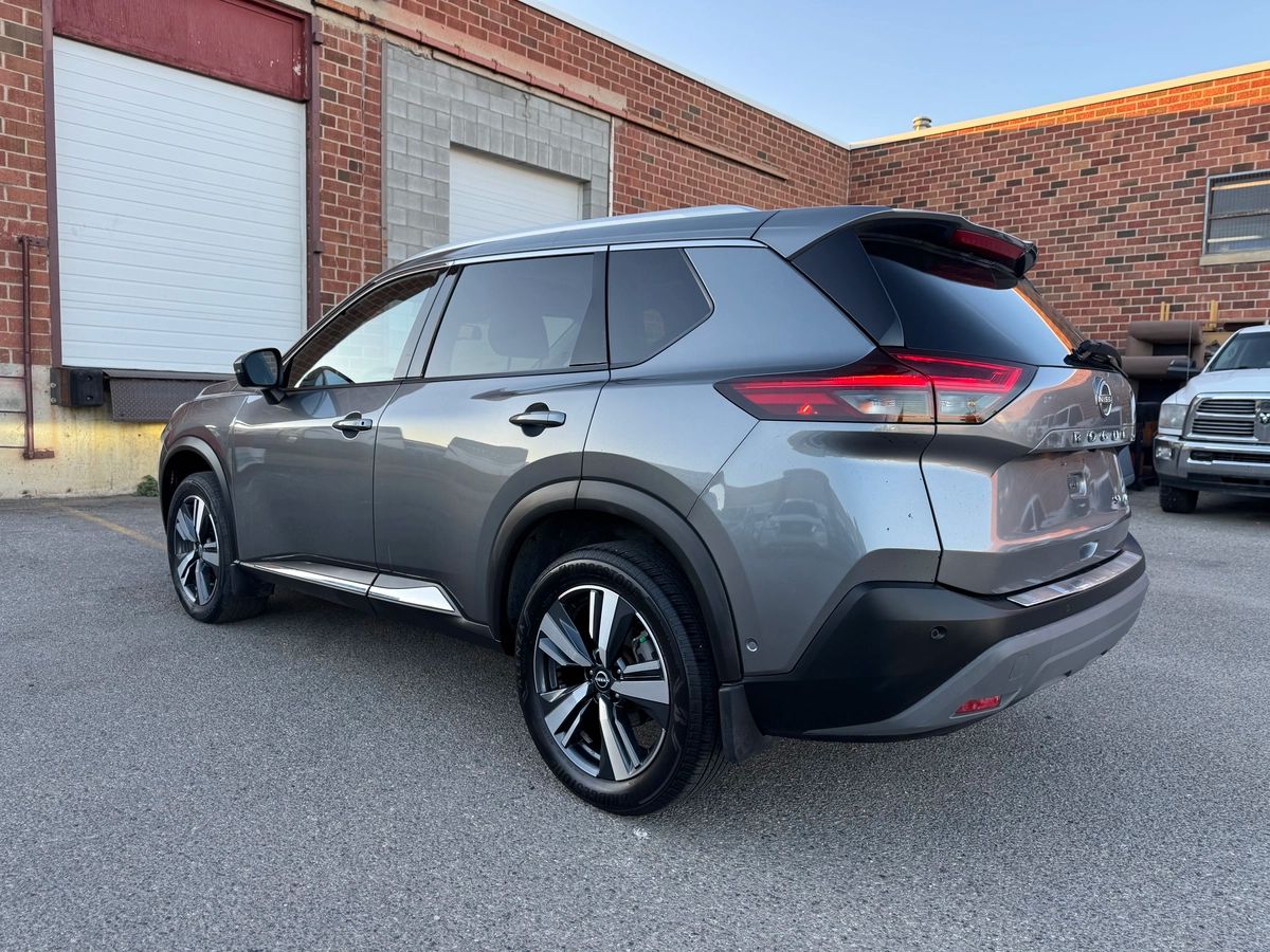 2023 Nissan Rogue - Image 7