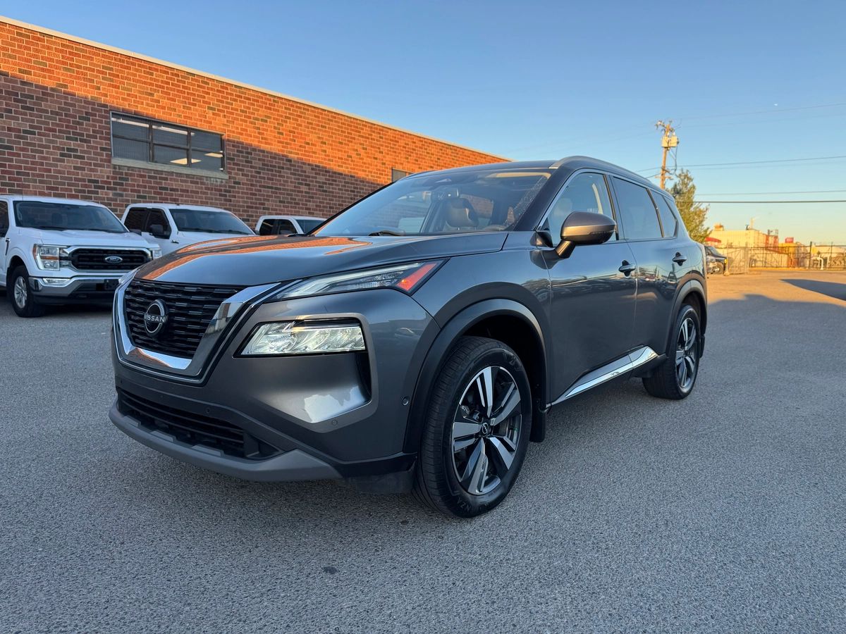 2023 Nissan Rogue - Image 1