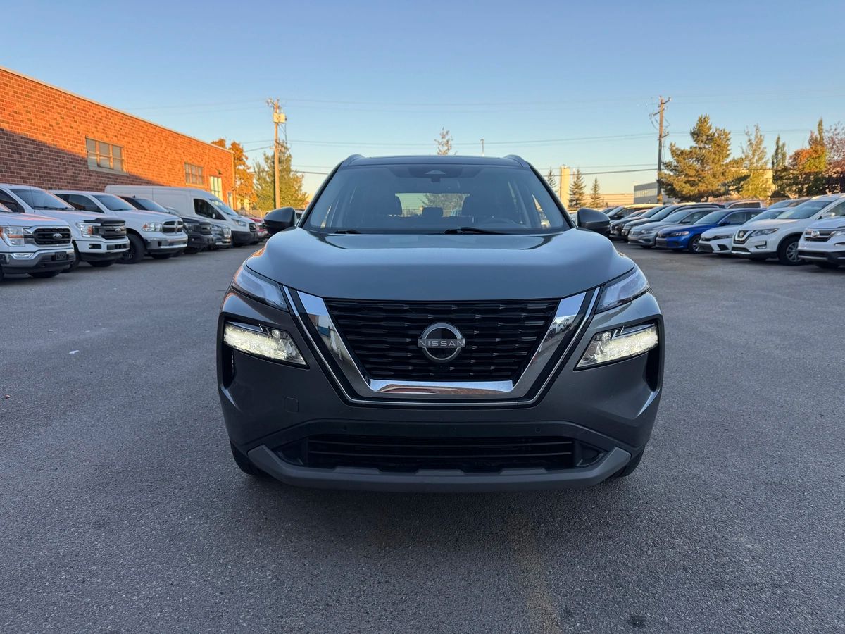 2023 Nissan Rogue - Image 2