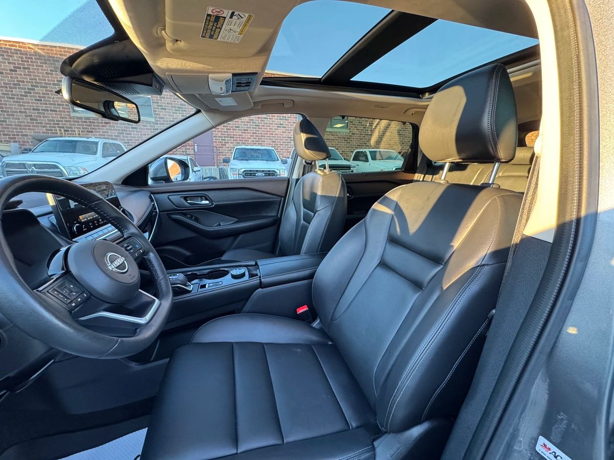 2023 Nissan Rogue - Image 13