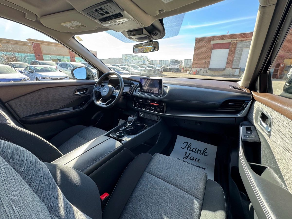 2022 Nissan Rogue - Image 20