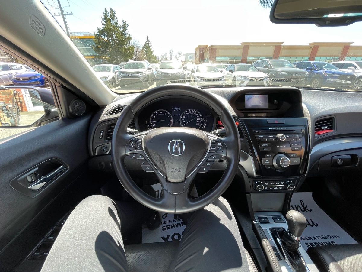 2015 Acura ILX - Image 10