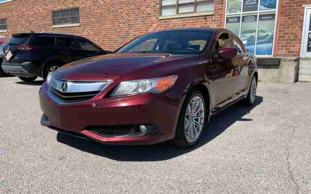 2015 Acura ILX Premium - Request more images