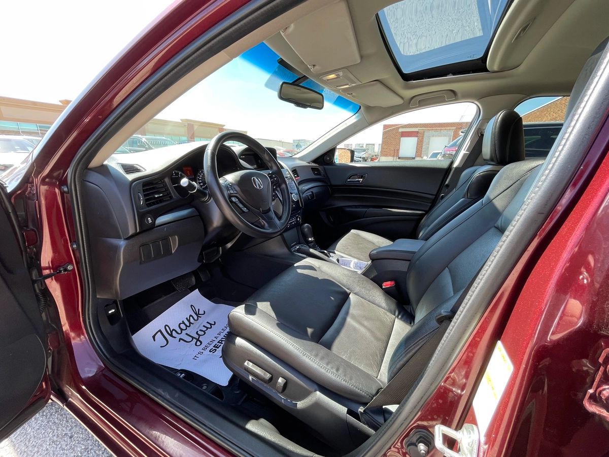 2015 Acura ILX - Image 12