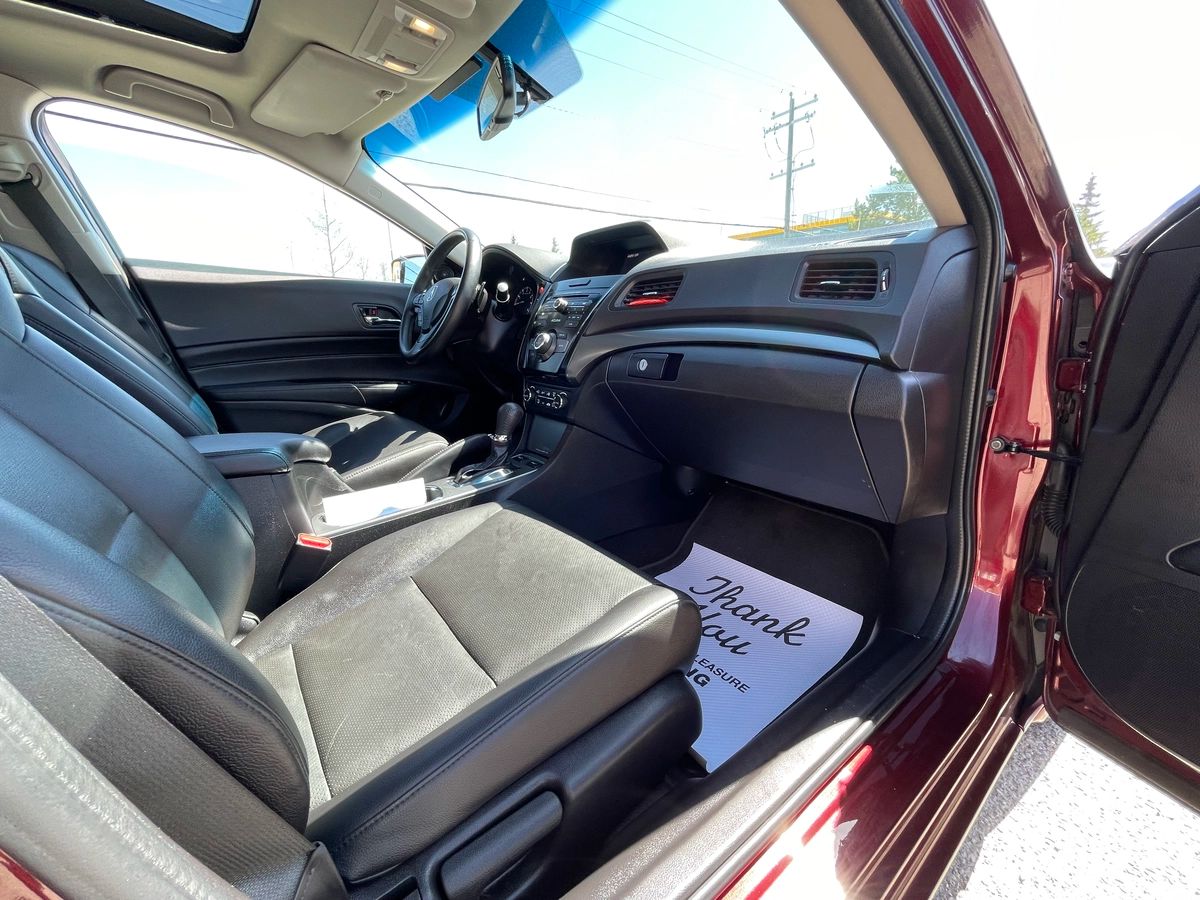 2015 Acura ILX - Image 22