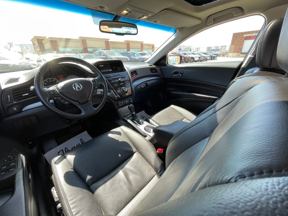 2015 Acura ILX - Image 18