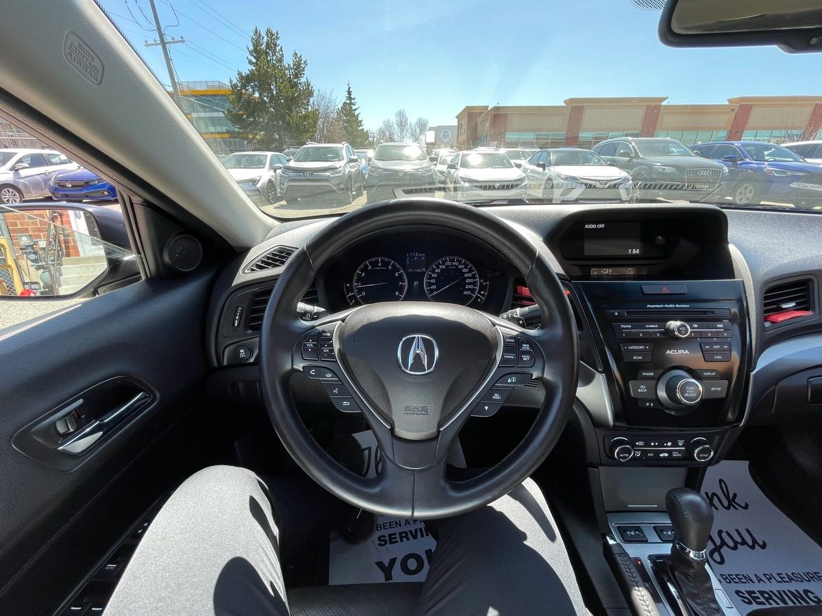 2015 Acura ILX - Image 25