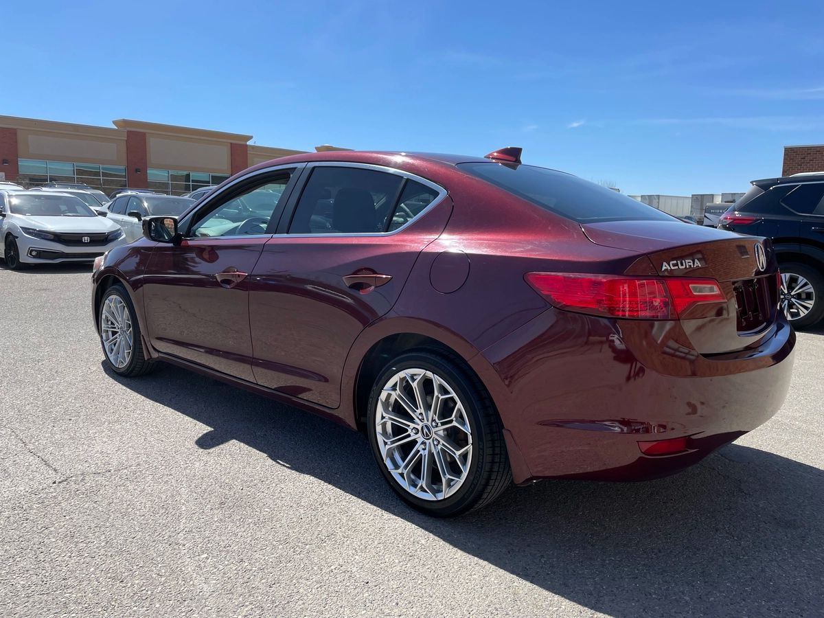2015 Acura ILX - Image 8