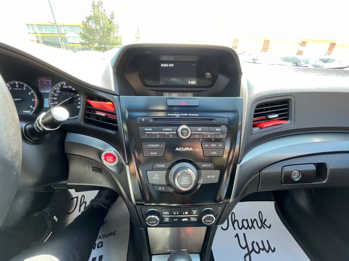 2015 Acura ILX - Image 26