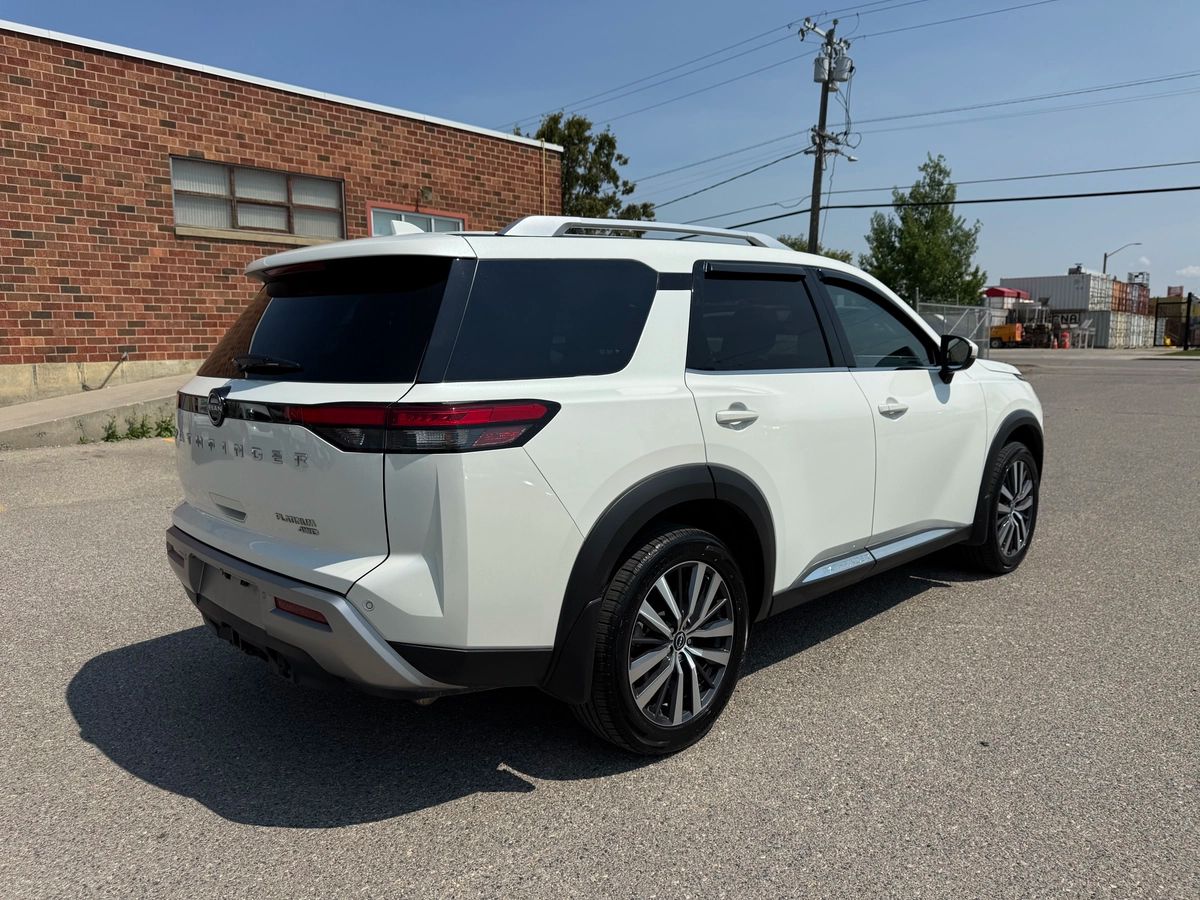 2022 Nissan Pathfinder - Image 5