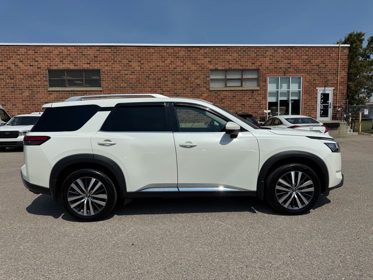 2022 Nissan Pathfinder - Image 4