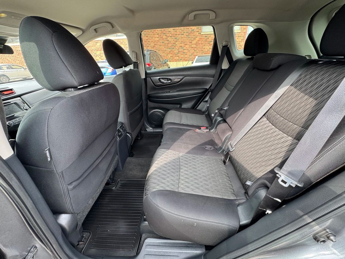 2020 Nissan Rogue - Image 15