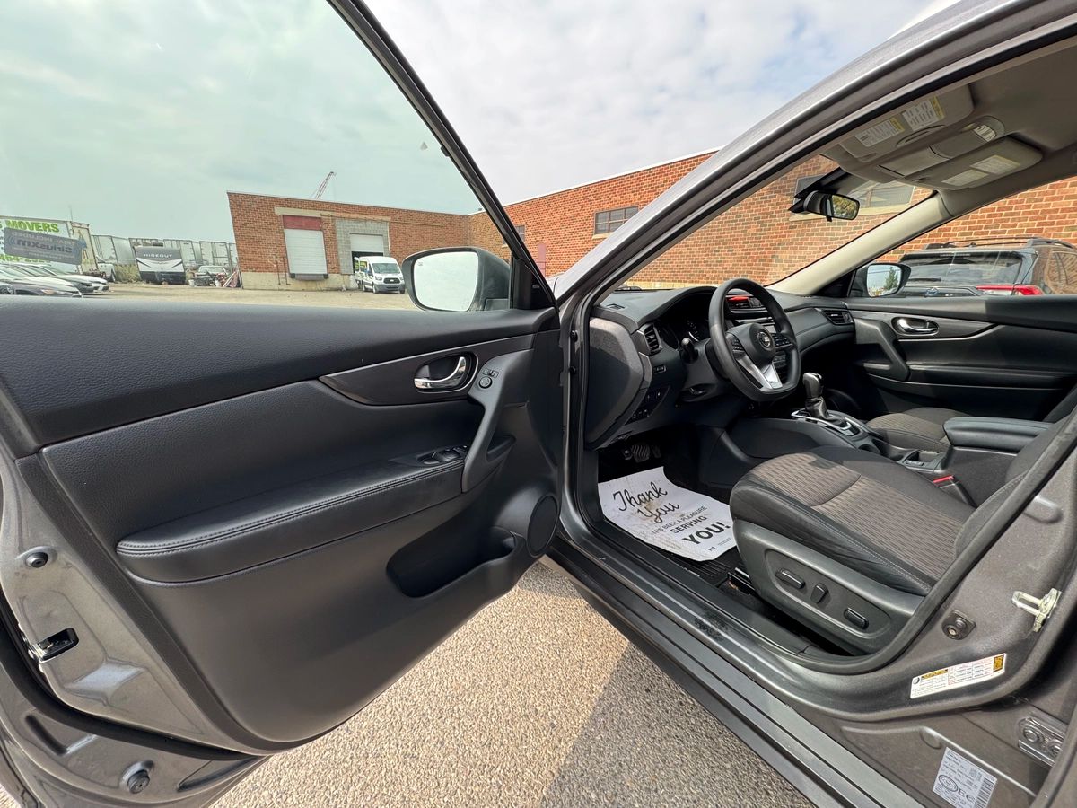 2020 Nissan Rogue - Image 13