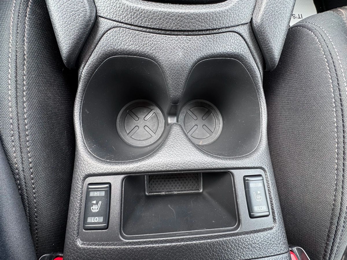 2020 Nissan Rogue - Image 25