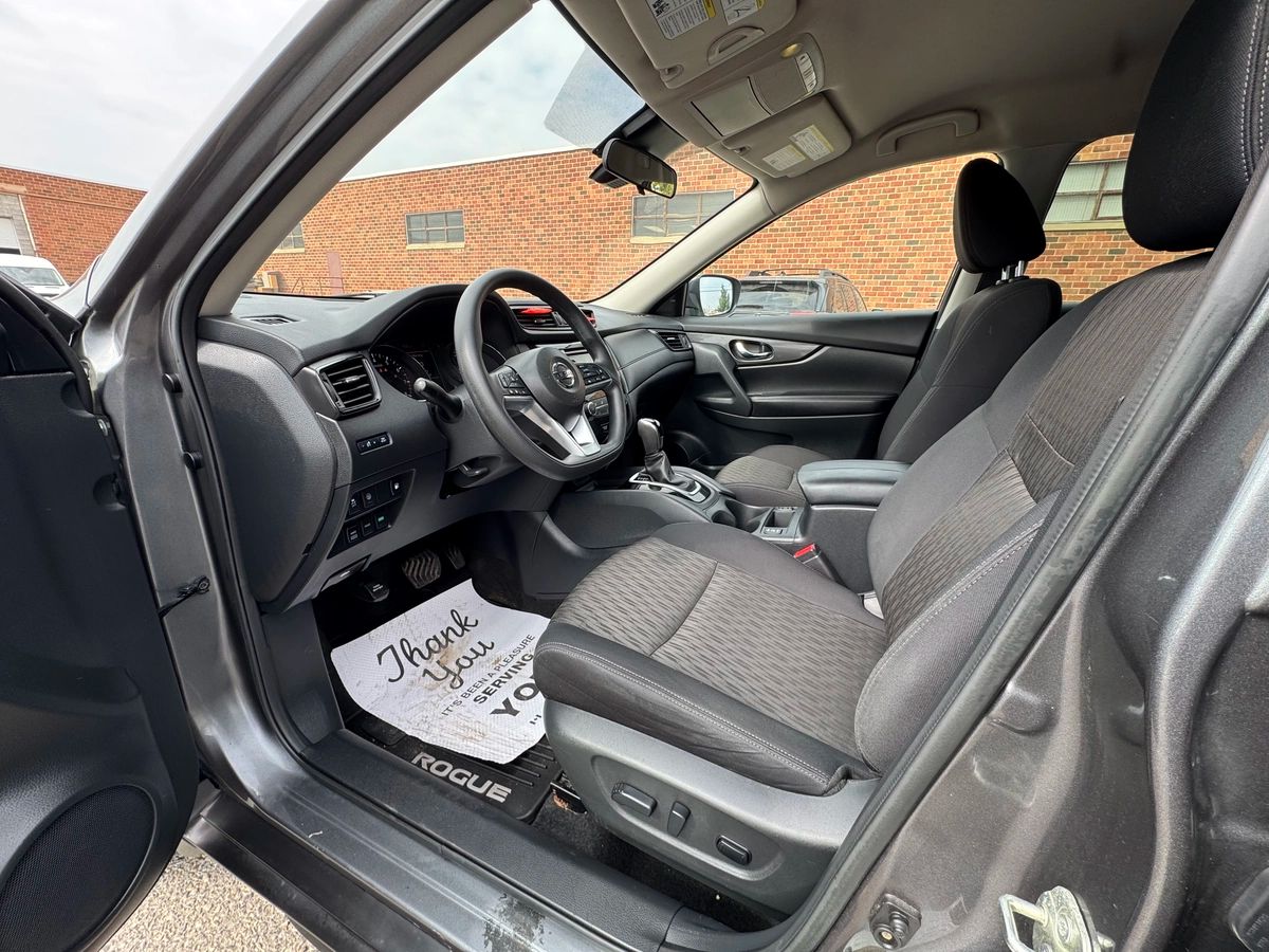 2020 Nissan Rogue - Image 10