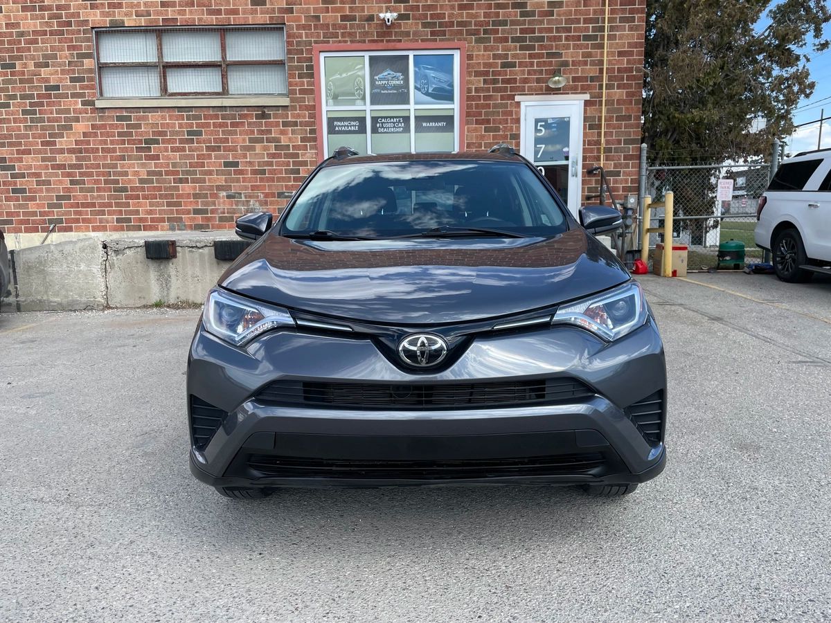 2018 Toyota RAV4 - Image 2