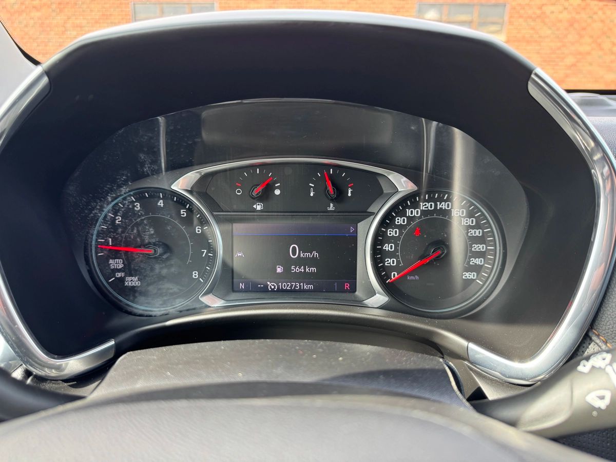 2020 Chevrolet Equinox - Image 25